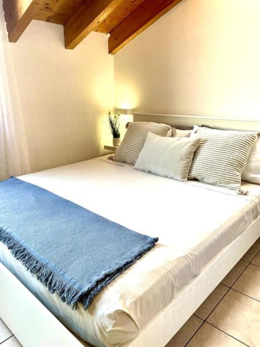 Apartmán Mansarda Antica Milano San Giuliano Milanese Exteriér fotografie
